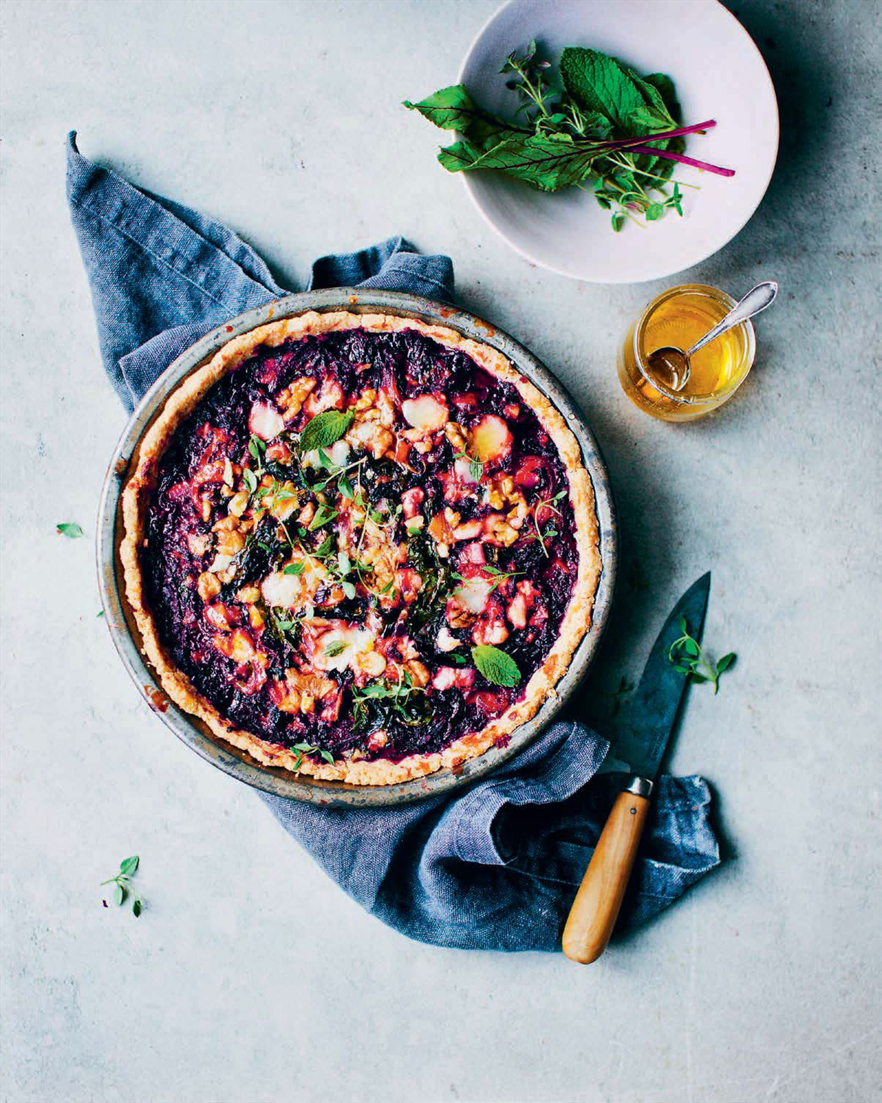 Beetroot and goat’s cheese quiche