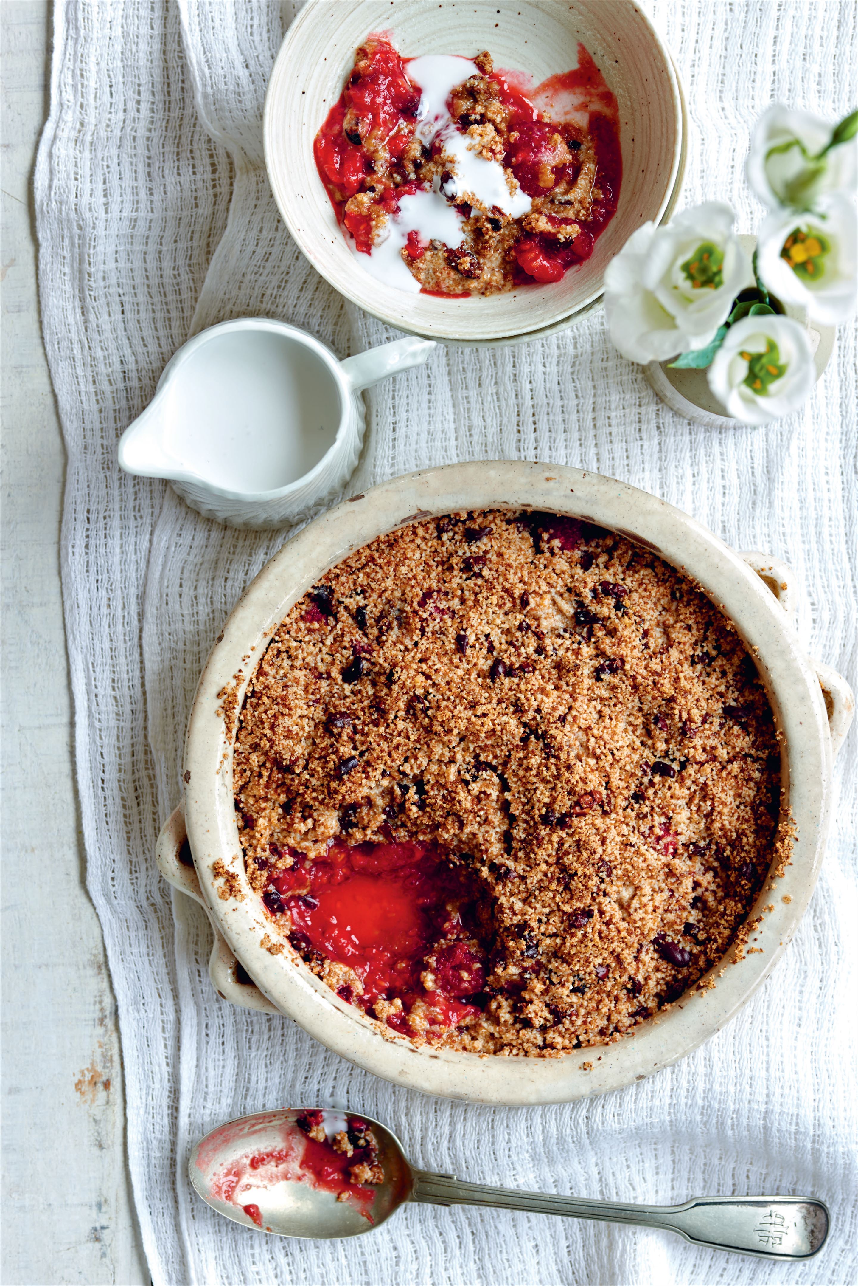 Raspberry, cacao nib and coconut oil crumble