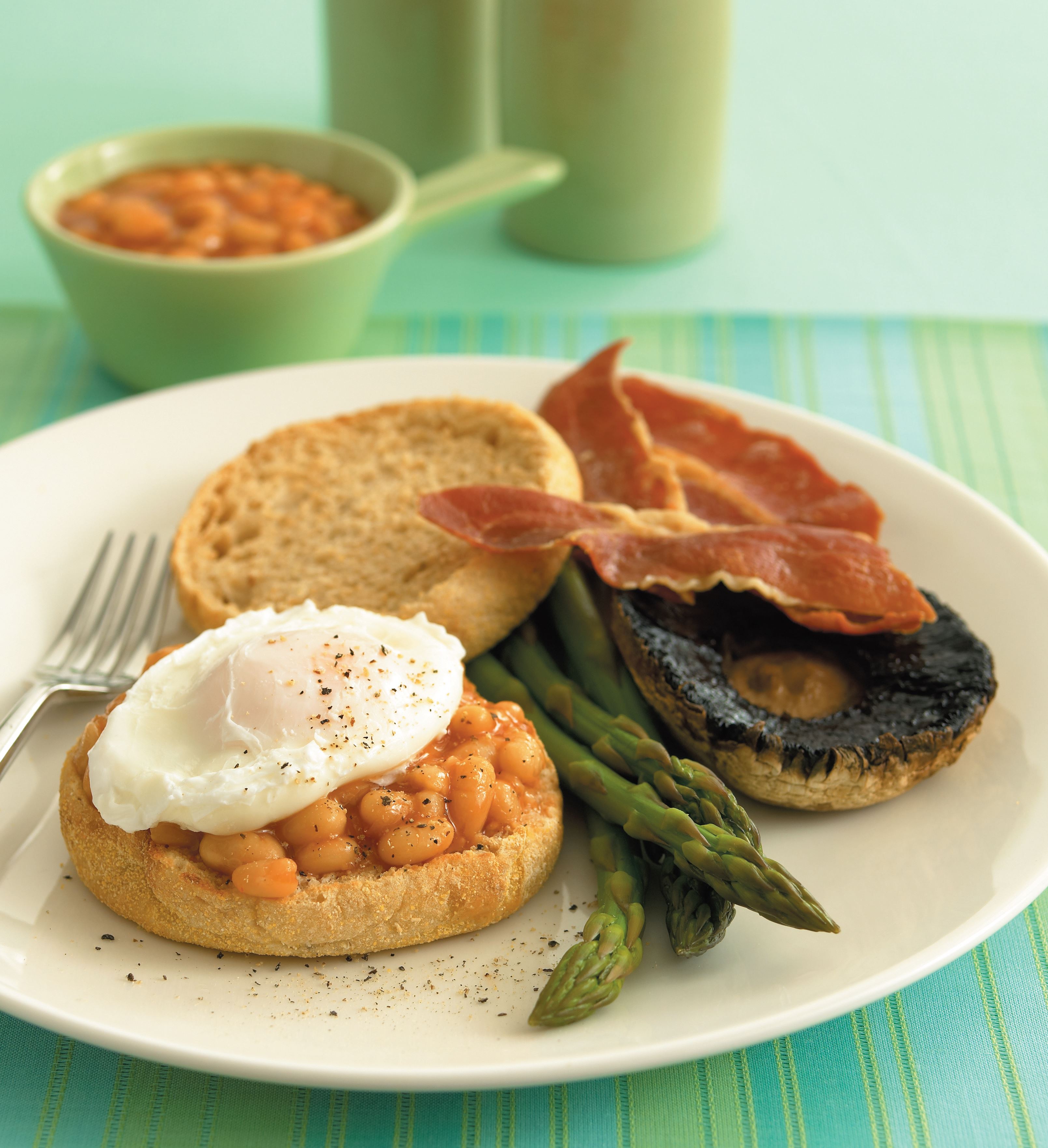Big healthy breakfast with baked beans