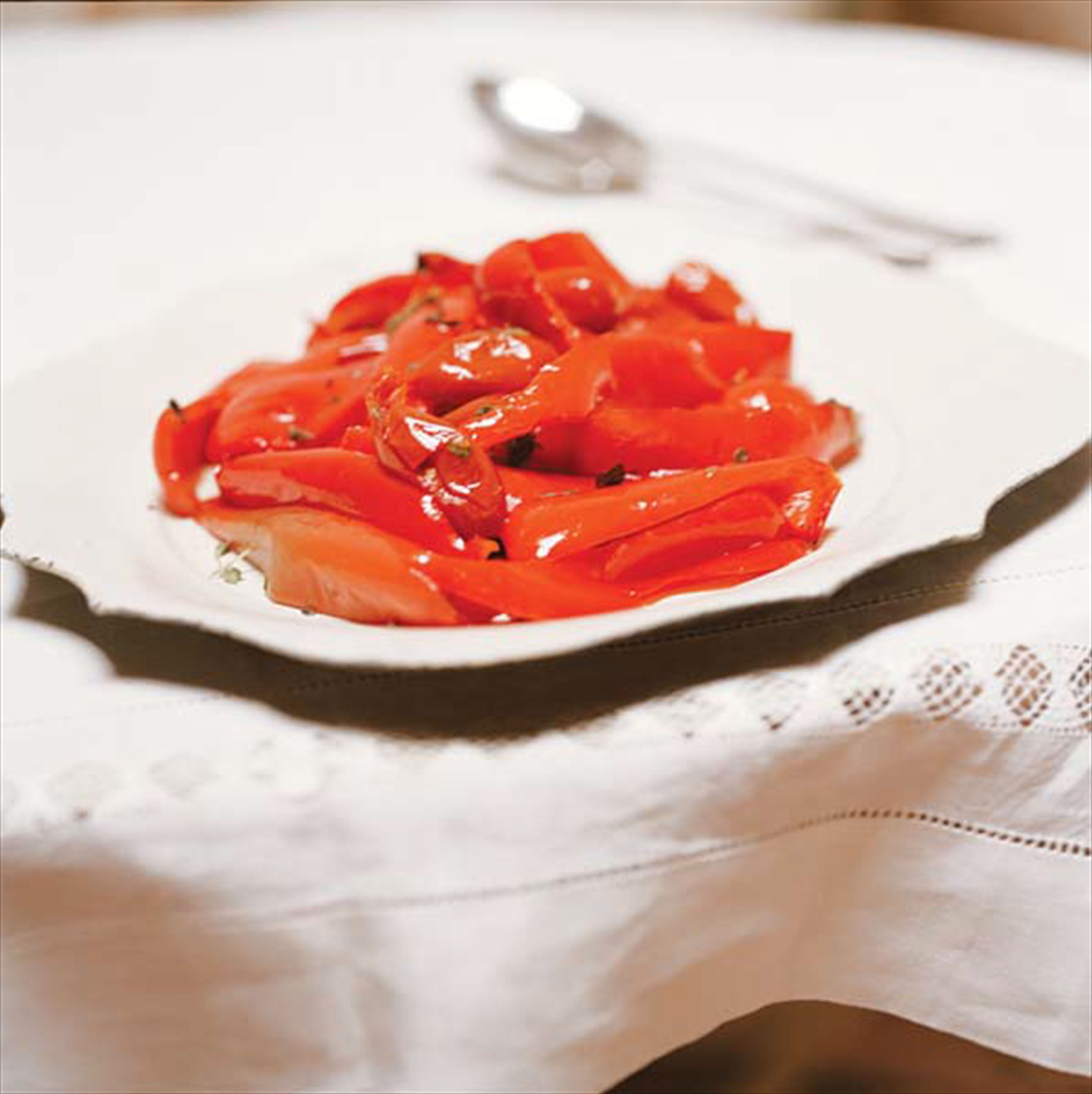 Roasted red peppers with tomatoes