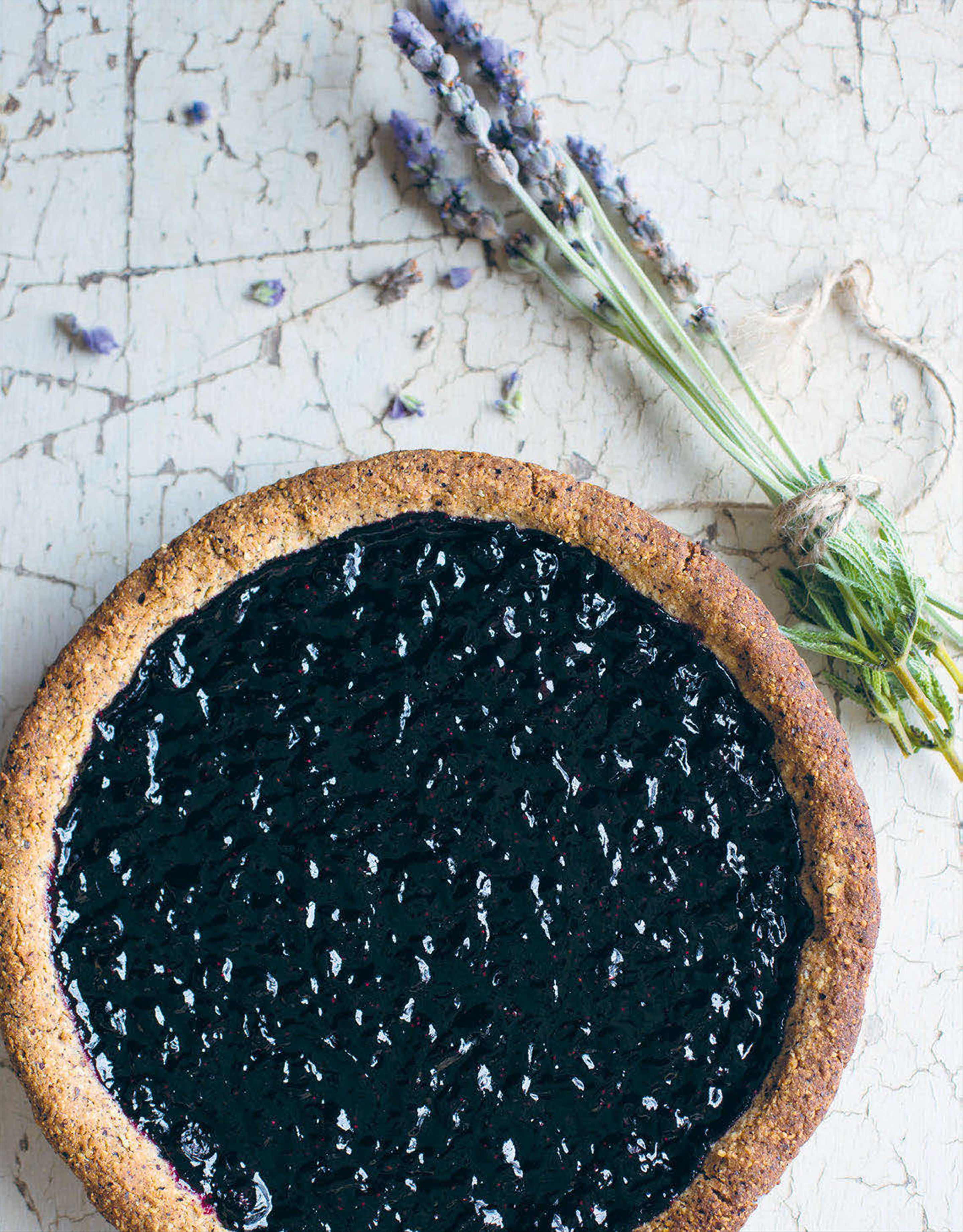 Blueberry and lavender pie with hazelnut crust