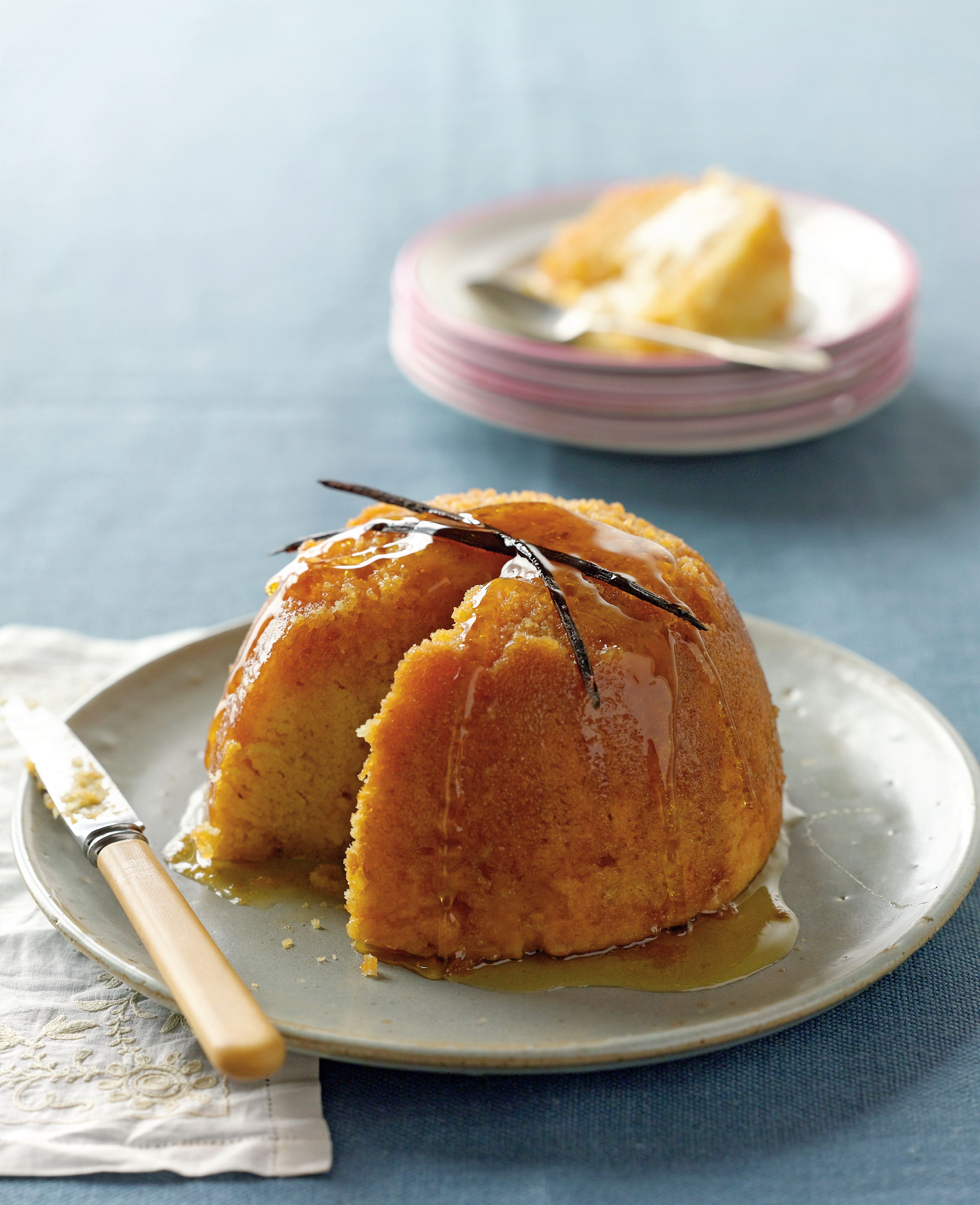Golden syrup pudding