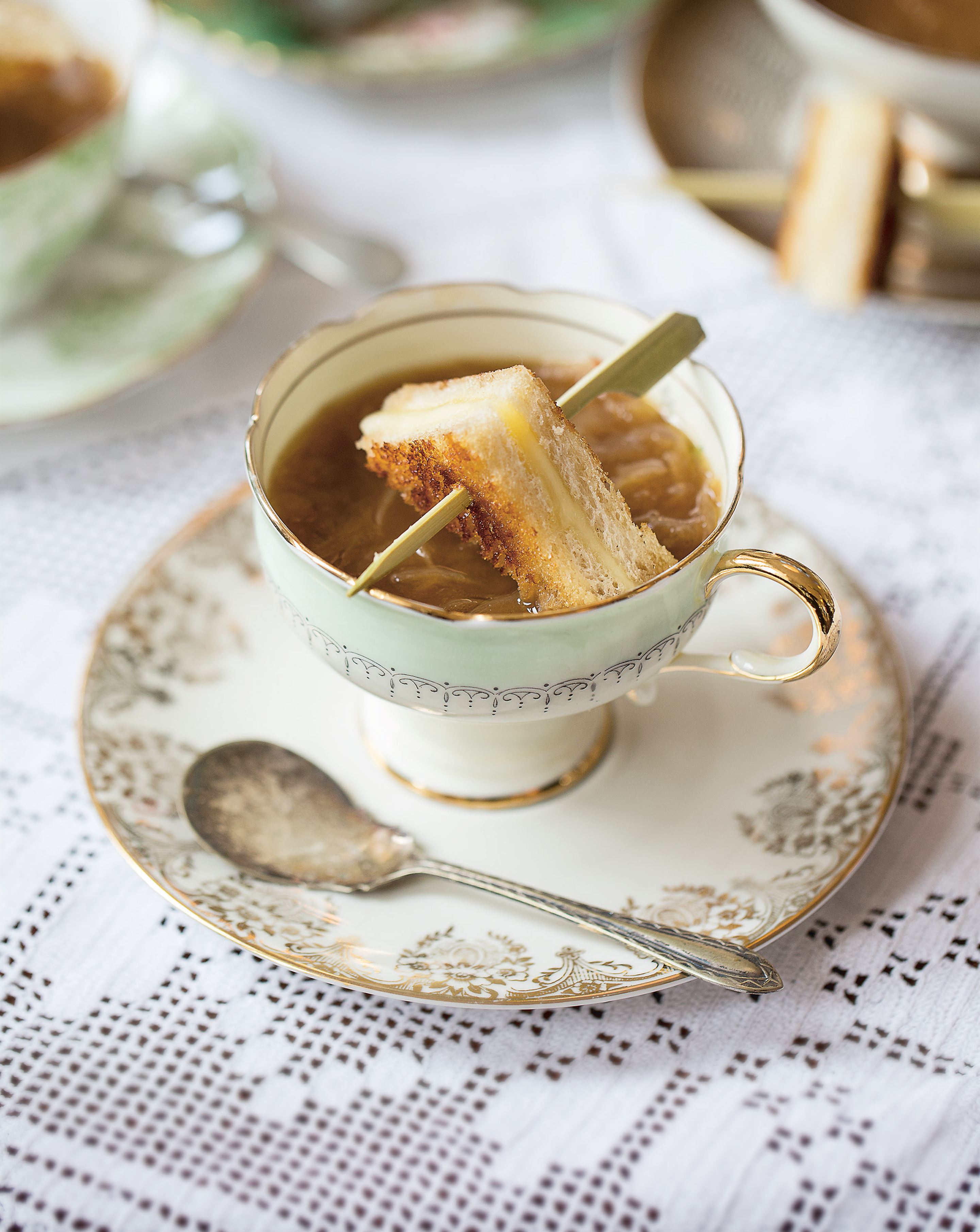 French onion soup with mini gruyère toasties