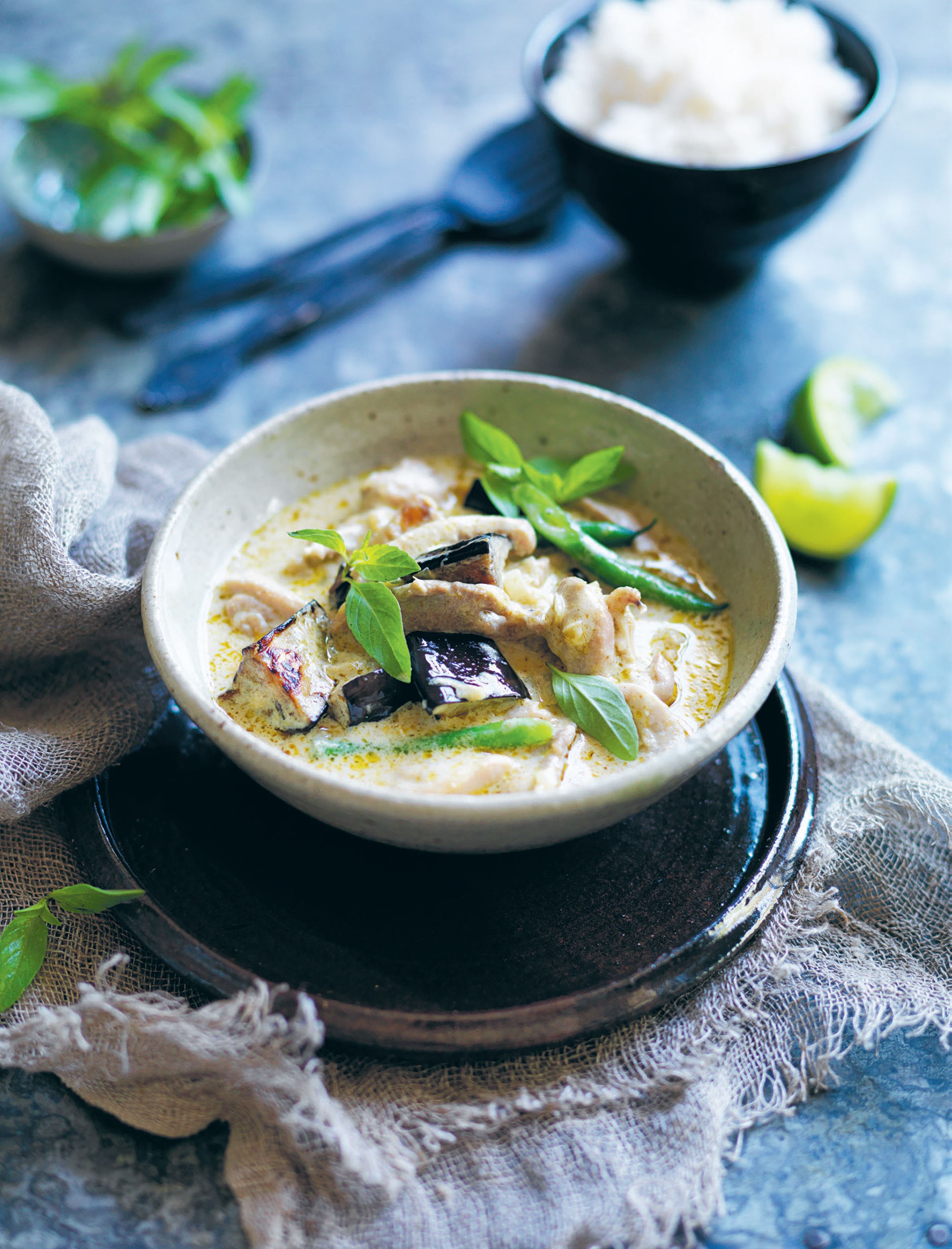 Thai green chicken curry with eggplant