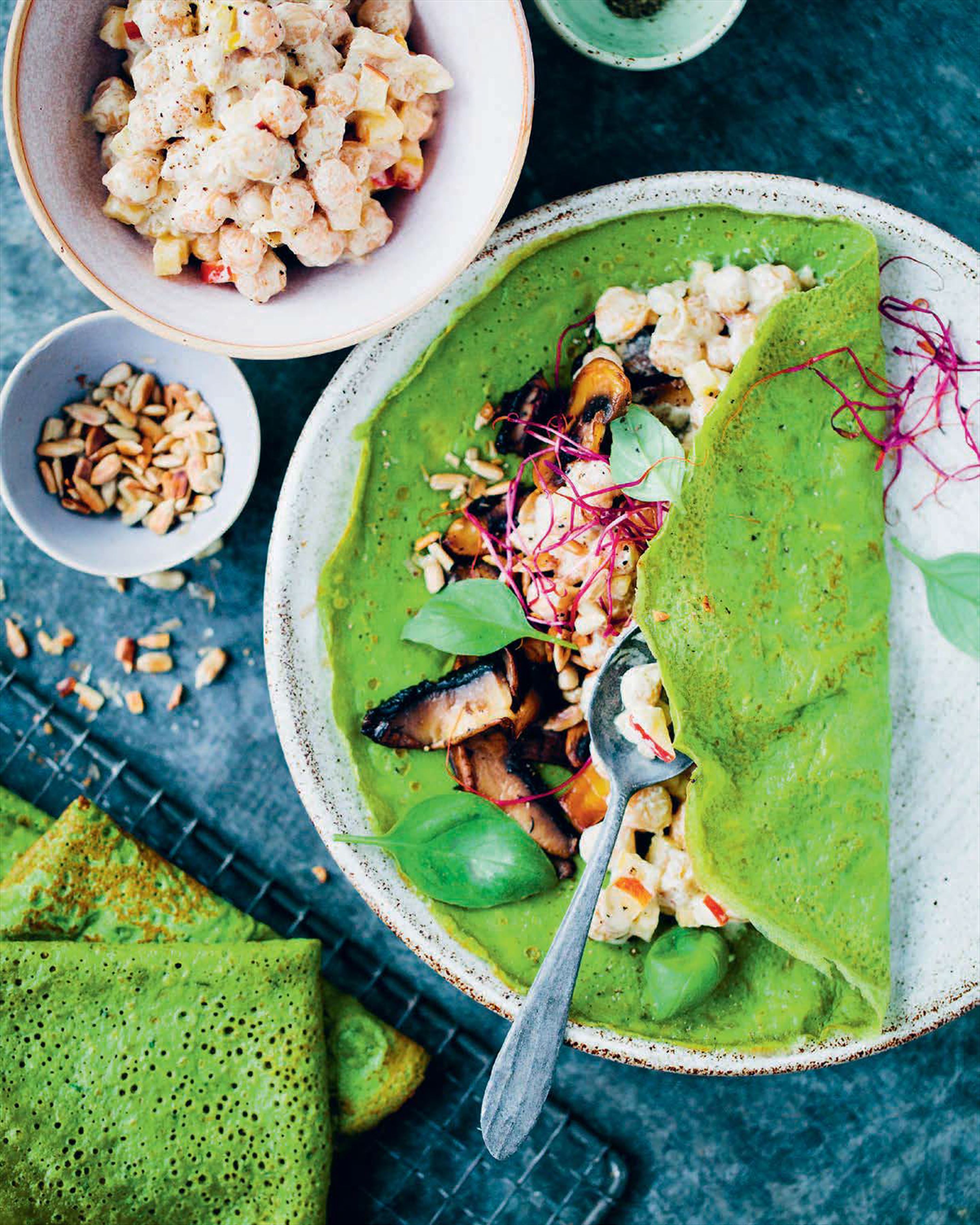 Spinach Crepes with Creamy Chickpeas and Mushrooms