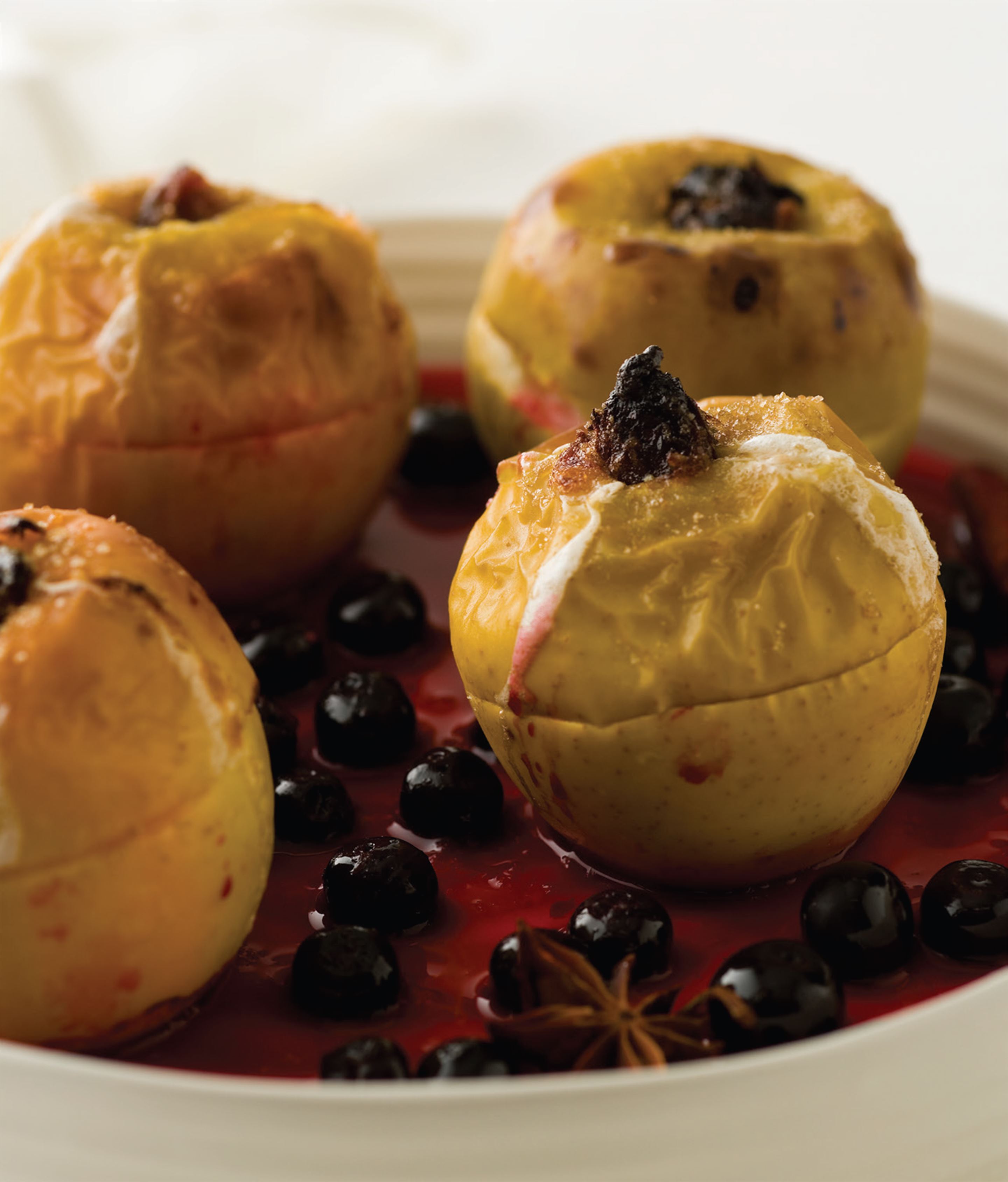 Baked apples with blueberry compote