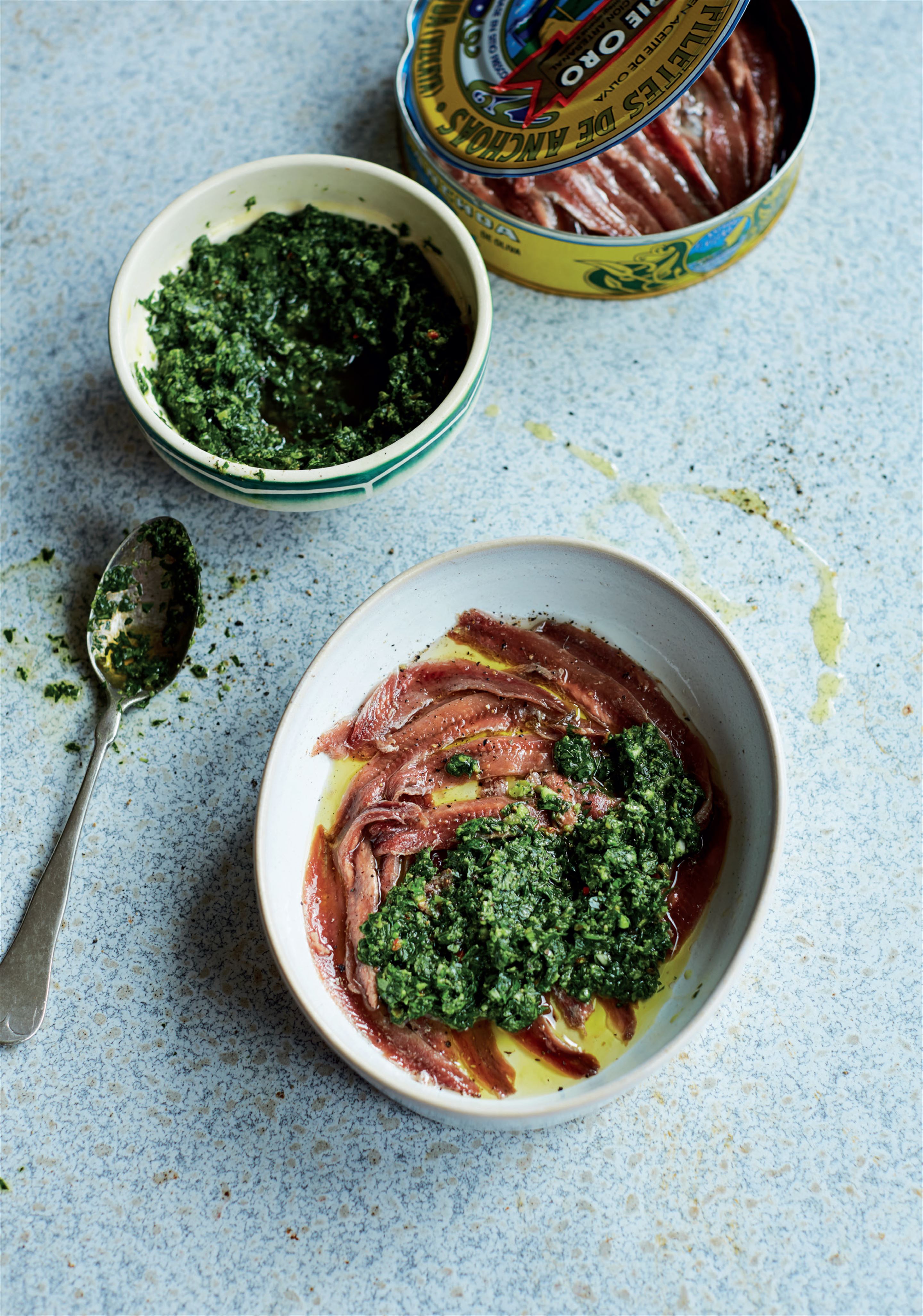 Anchovies with green herb sauce