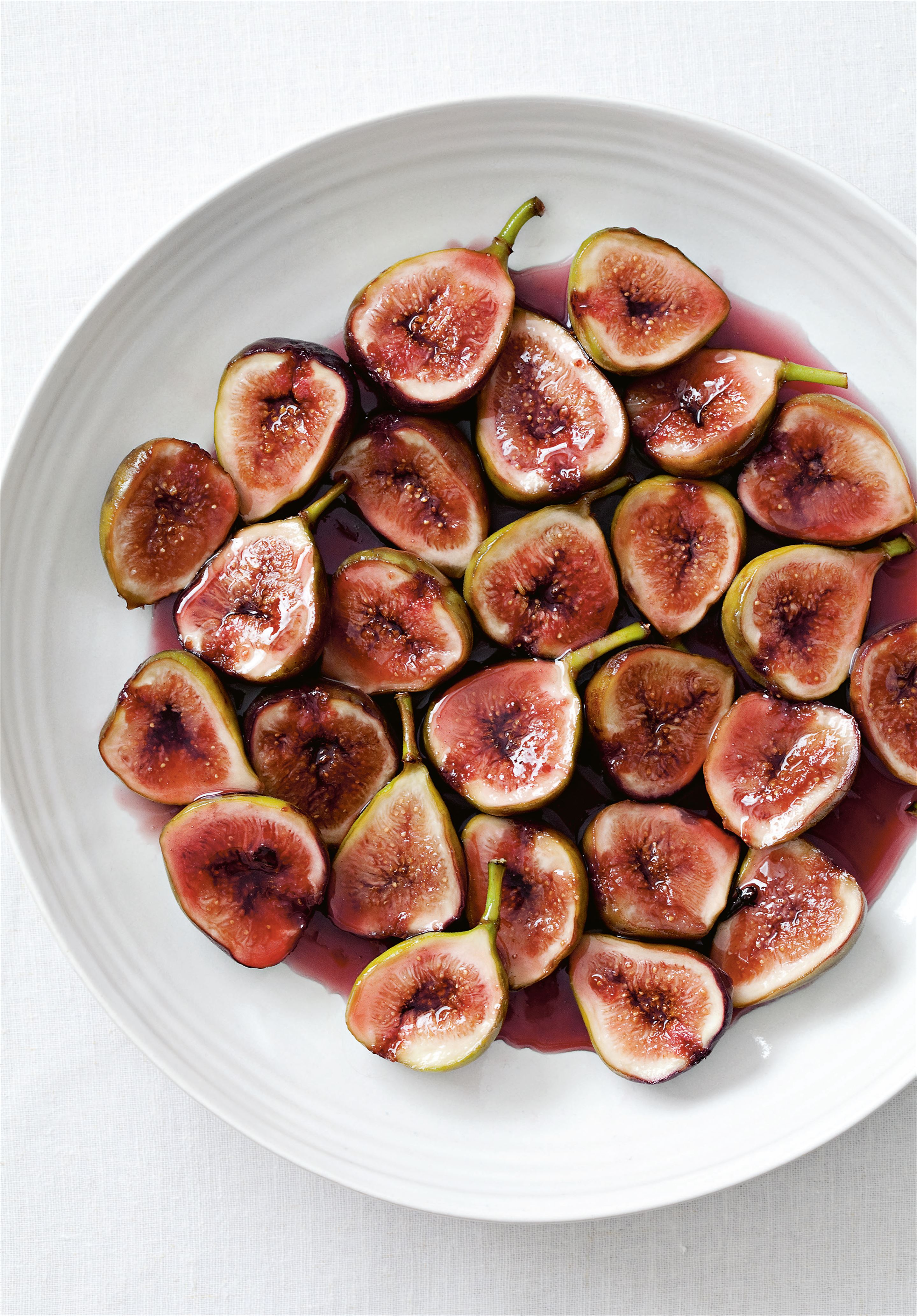 Figs poached in wine