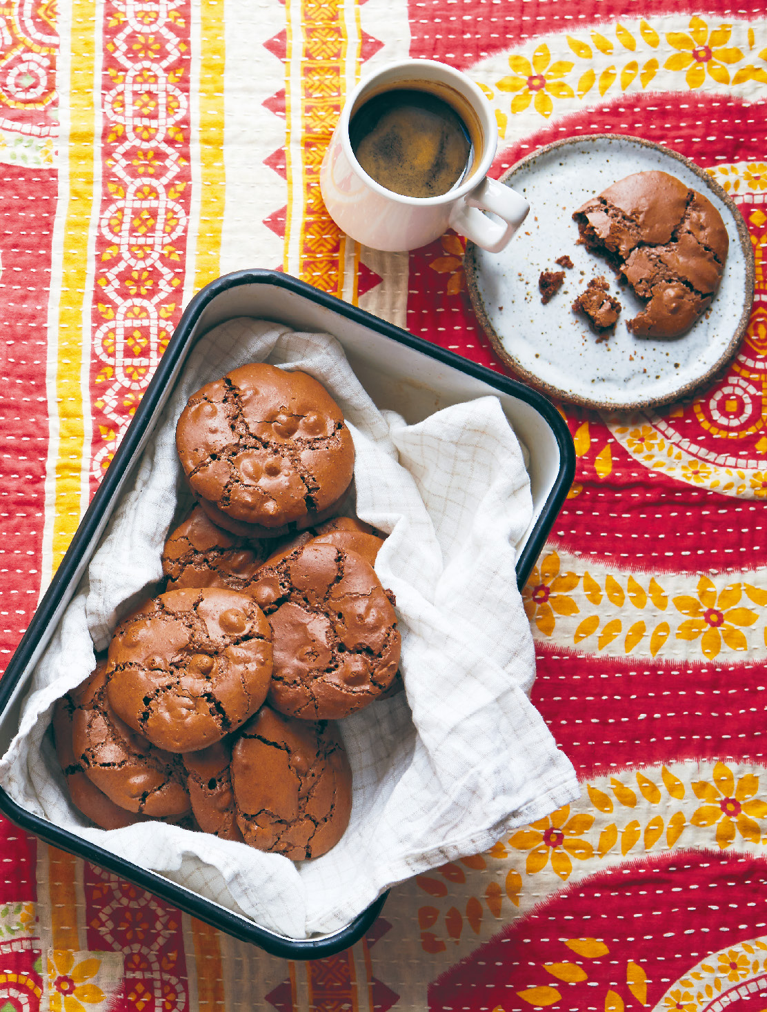 Chocolate & fennel cookies