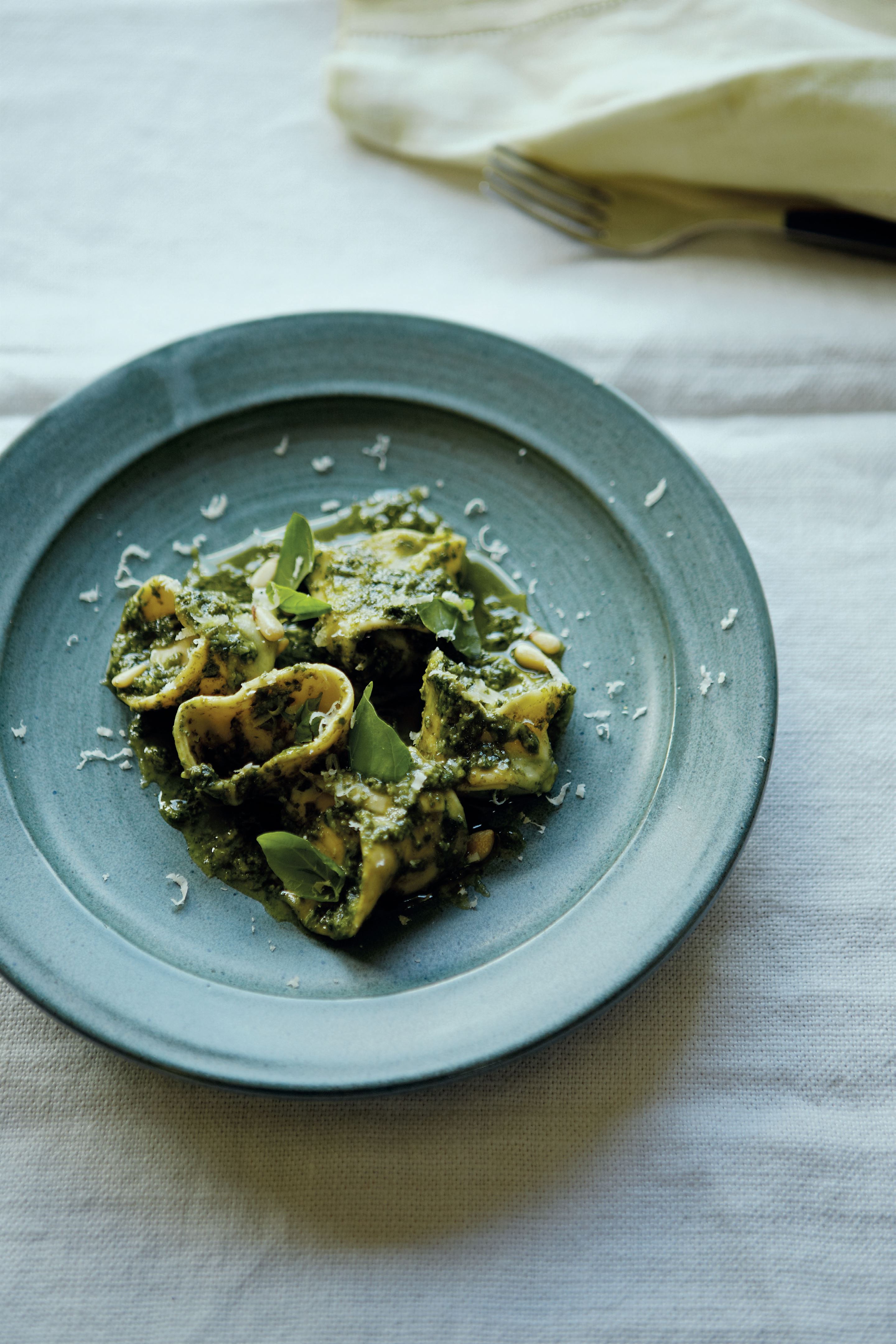 Basil tortellini with ricotta and pine nuts