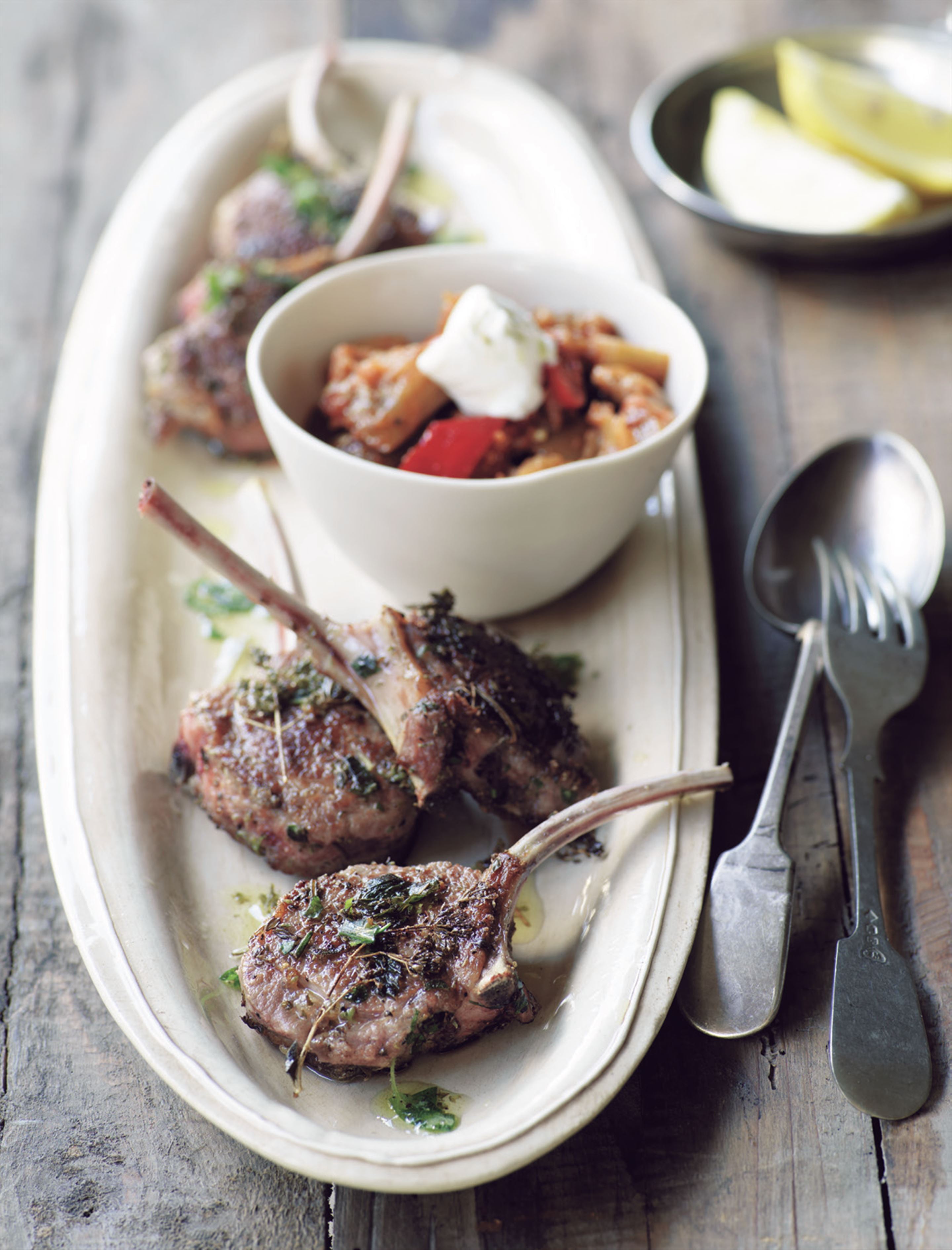 Grilled lamb cutlets with mountain herbs