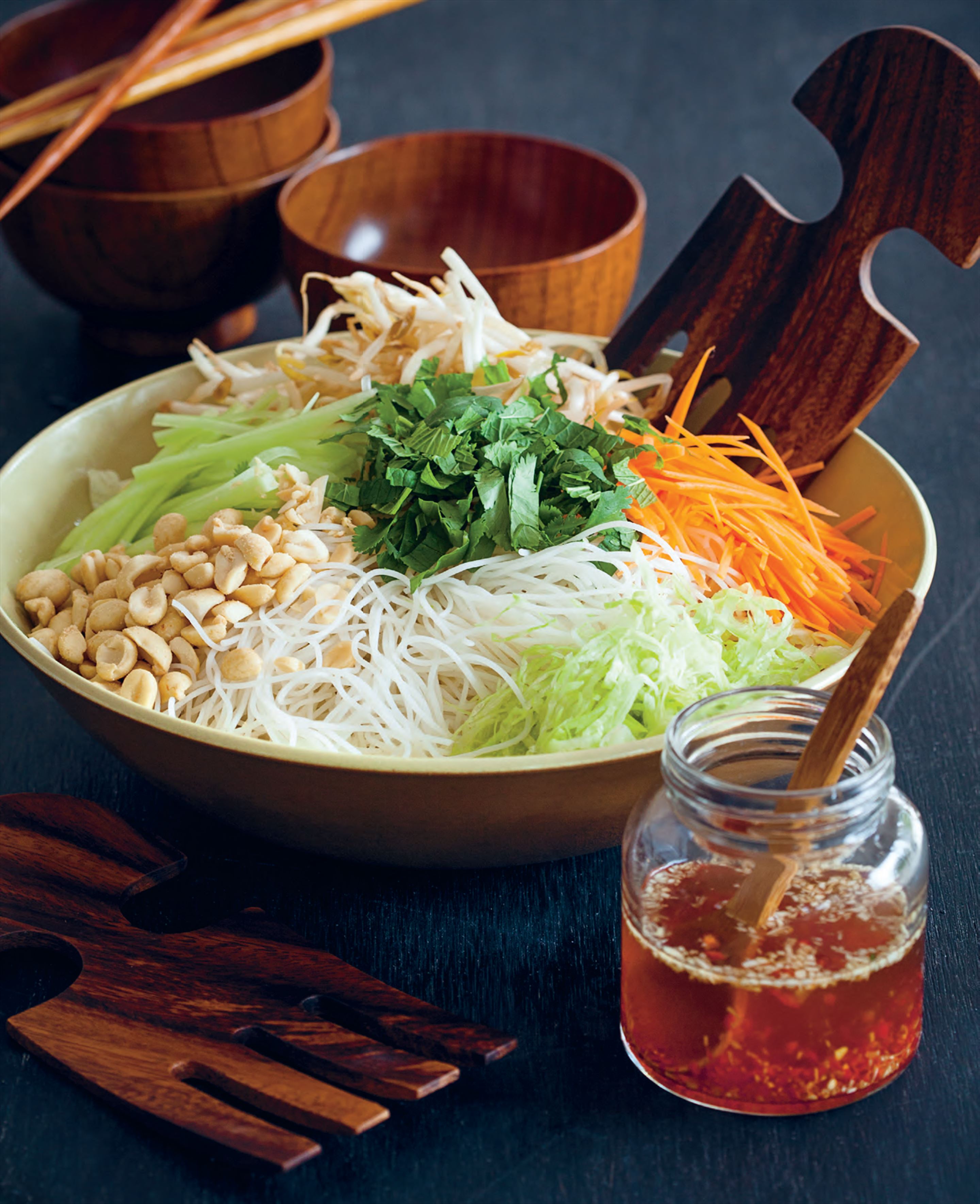 Vietnamese rice noodle Salad