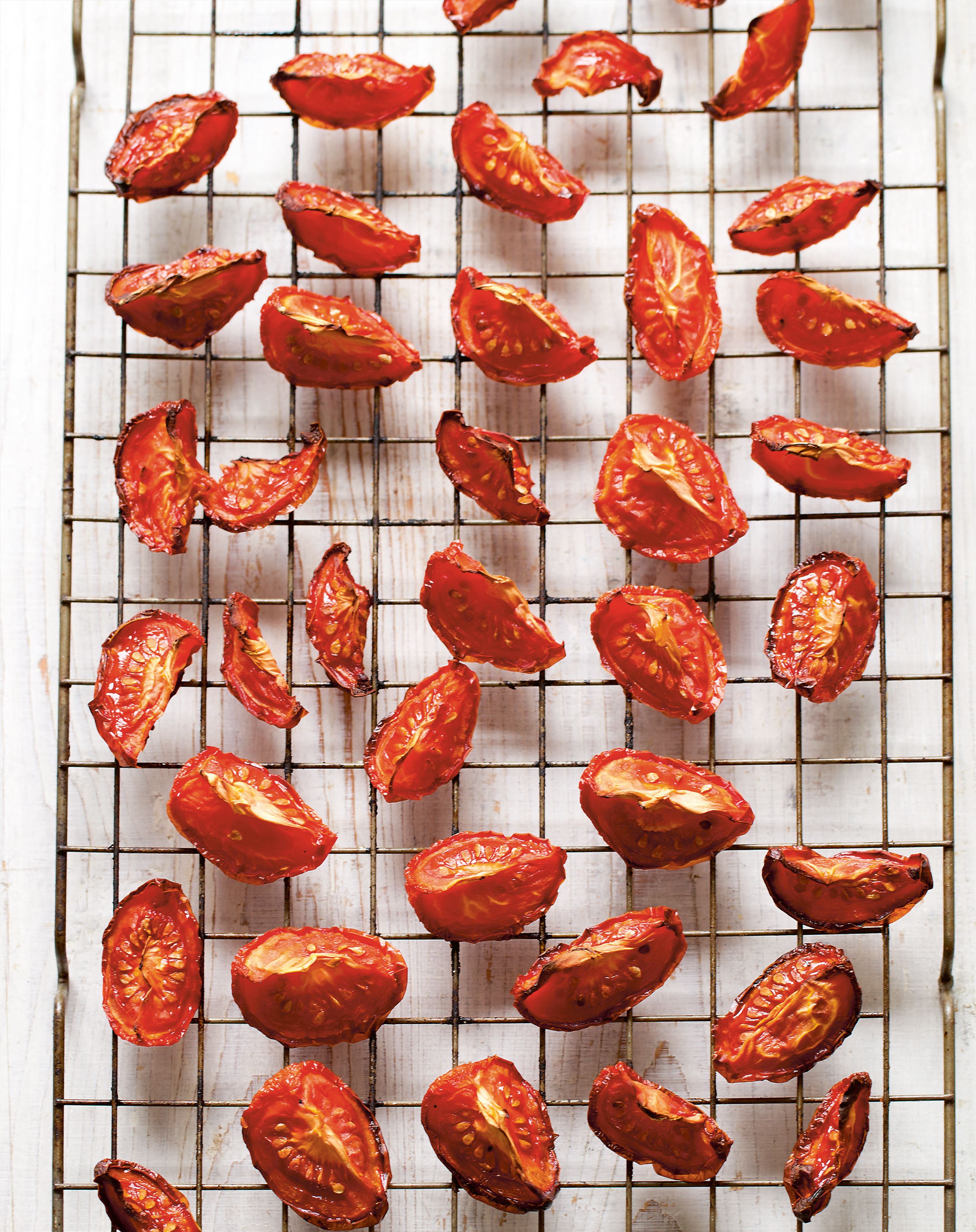 Oven-dried tomatoes in garlic oil