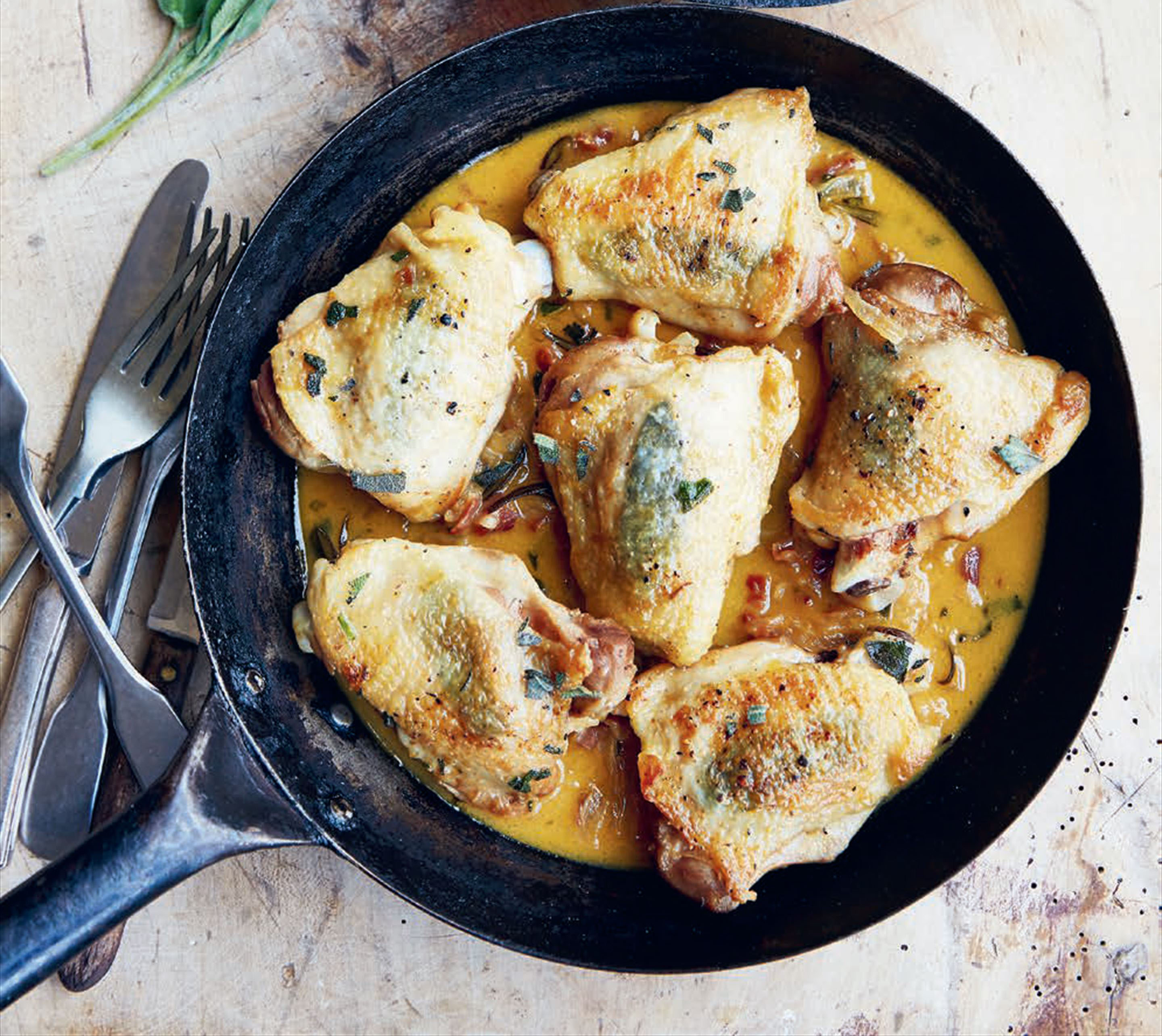 Fricassee of chicken with sage & onions